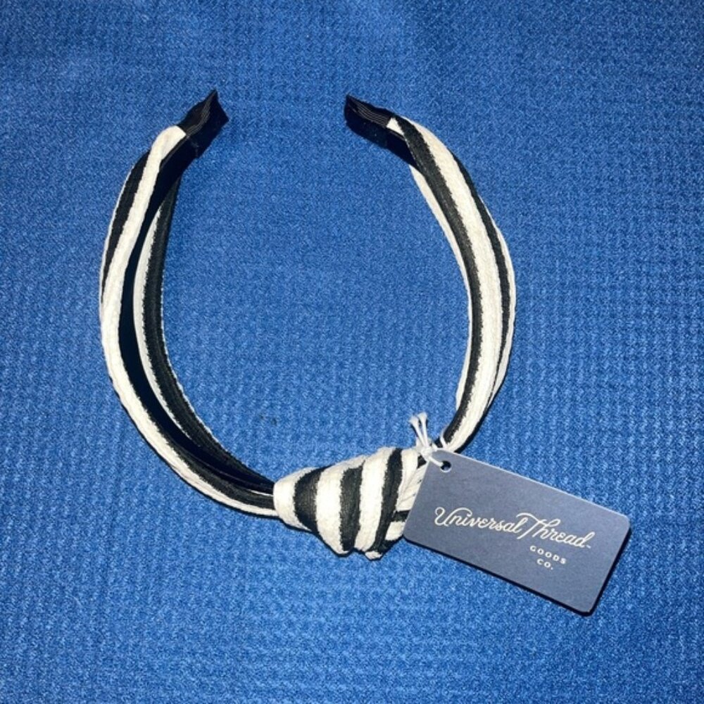 Universal Thread Striped Black and White Headband